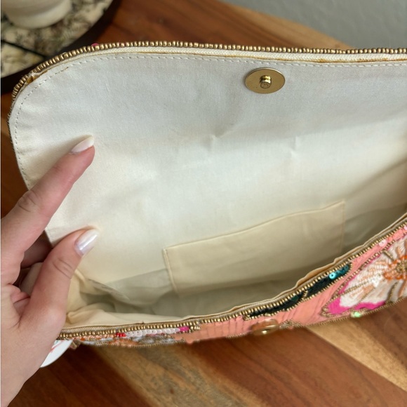 Lucy Pink Floral Beaded Shoulder Bag - Picture 5 of 5